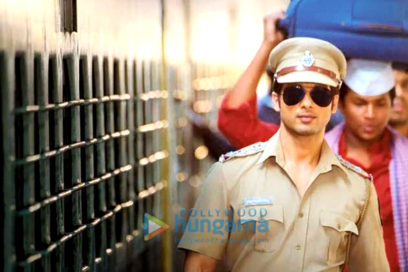 phata poster nikhla hero 88