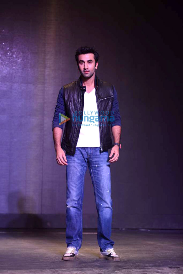 ranbir at the launch of song aare aare from film besharam 10