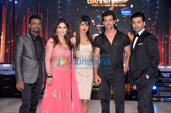 hrithik priyanka promote krrish 3 on jhalak dikhhla jaa finale 2
