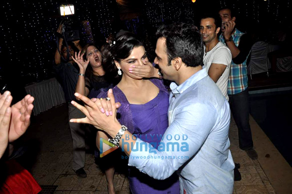 rakhi sawant snapped at raajs birthday 7