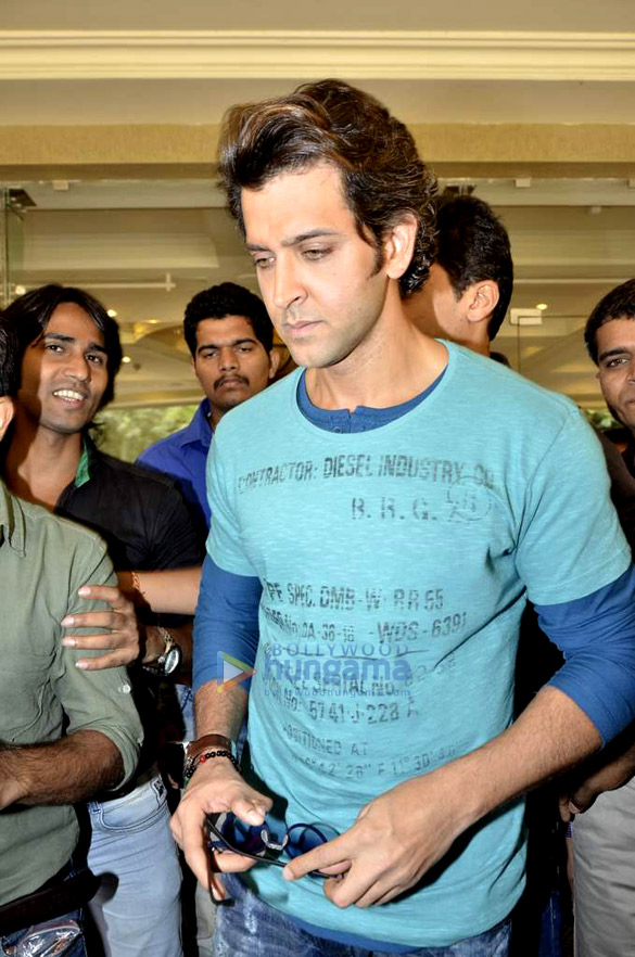 hrithik roshan at the launch of kid krrish 7