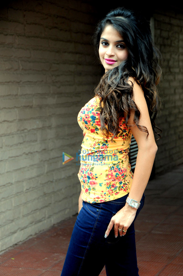 sheena shahabadi 41