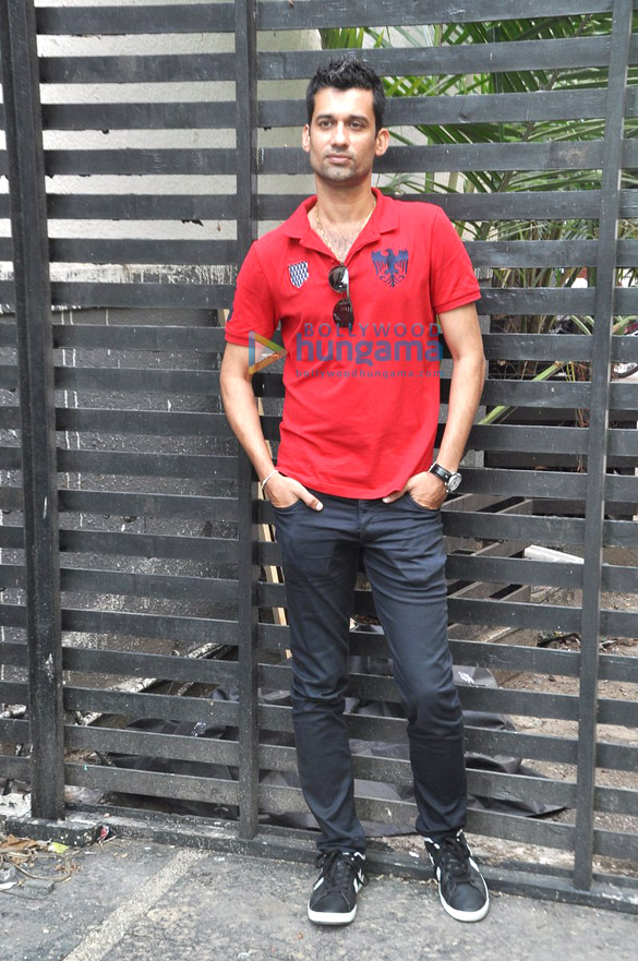star casts of ishk actually promote their film 7