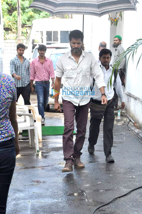 promotion of r rajkumar on did dance ka tashan 12