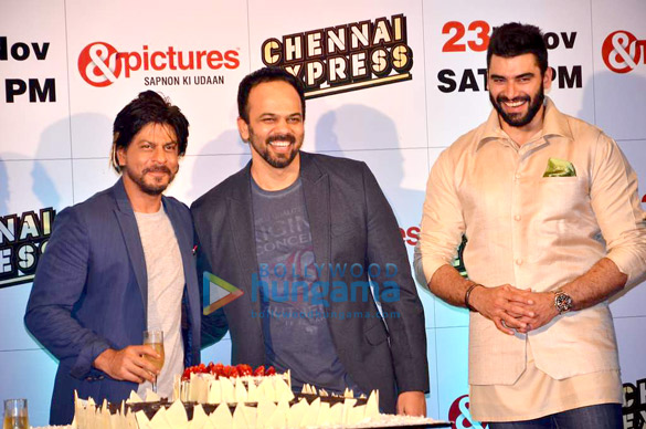 zee tv hosts success bash of chennai express 5