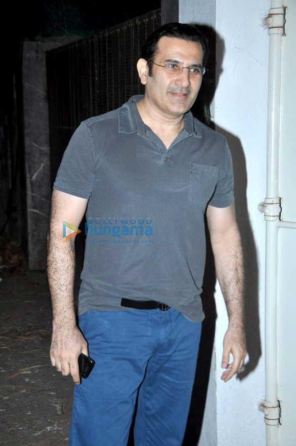 special screening of r rajkumar 8