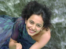 Mujhe Ishq Se (Yaariyan)