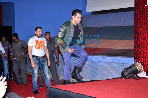 salman arbaaz sohail launch jai ho trailer 13