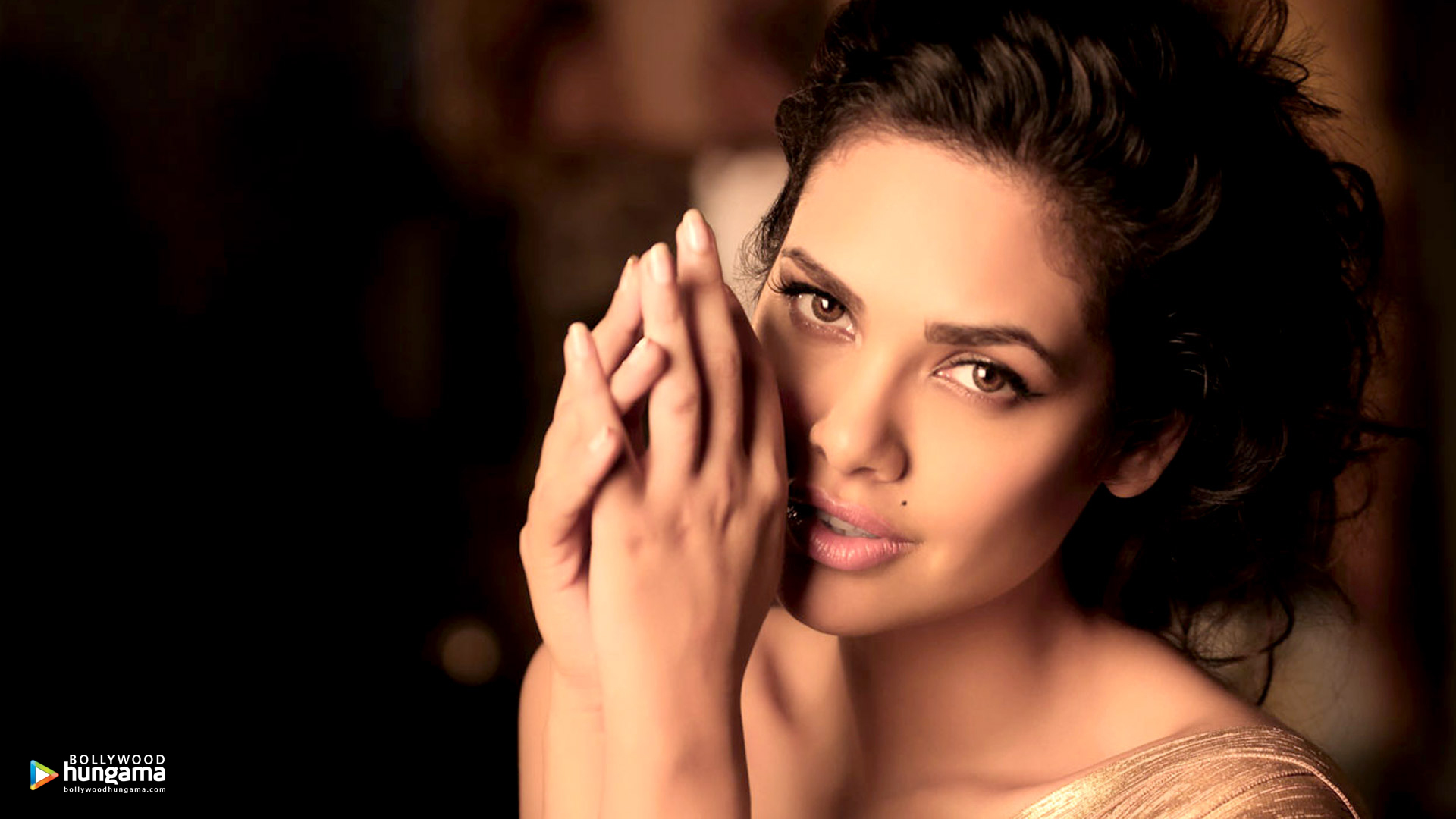 Esha Gupta