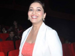 Madhuri Visits A Cinema Hall For Audience Response