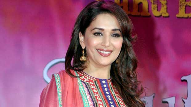 Madhuri- Juhi At ‘Gulaab Gang’ Press Conference