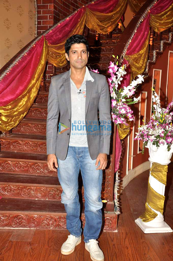 promotion of shaadi ke side effects on comedy nights with kapil 7