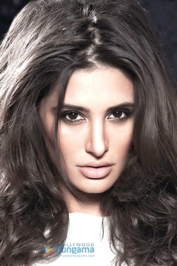 nargis fakhri 56