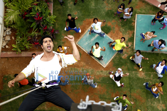 main tera hero 86