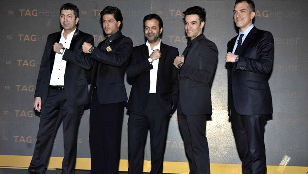 Shahrukh Khan Unveils ‘Tag Heuer- Golden Carrera’ Collection