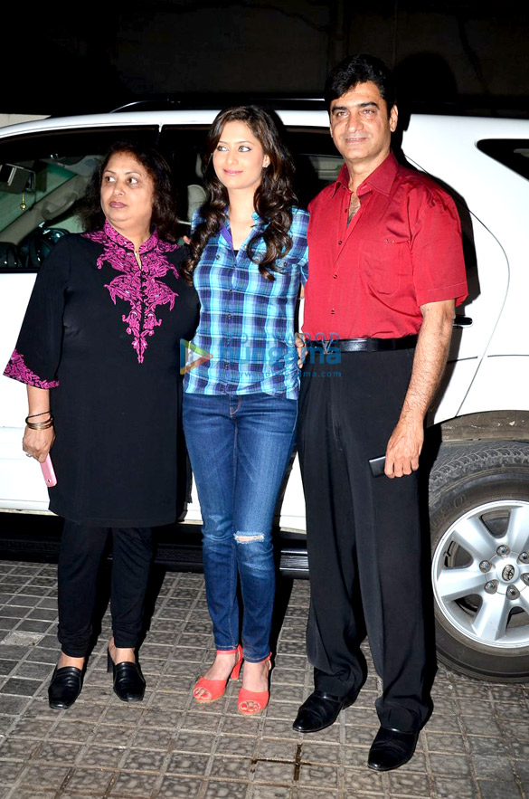 premiere of gulaab gang at pvr juhu 24