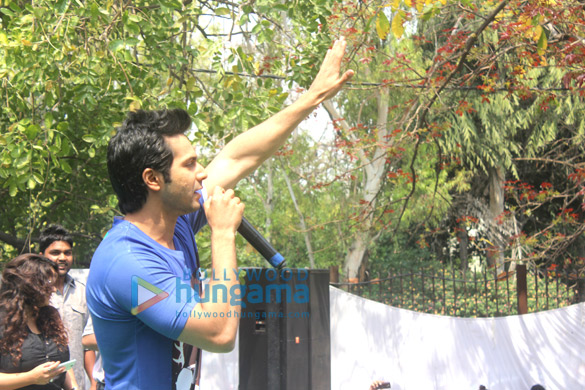 varun ileana promote main tera hero in delhi 5