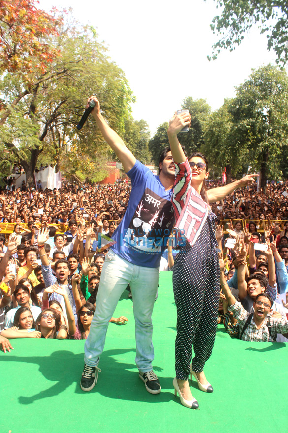 varun ileana promote main tera hero in delhi 4
