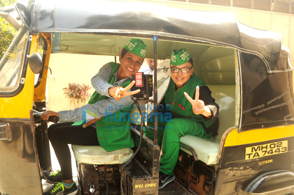 rakhi sawant drives around the town with women auto rickshaw driver 4