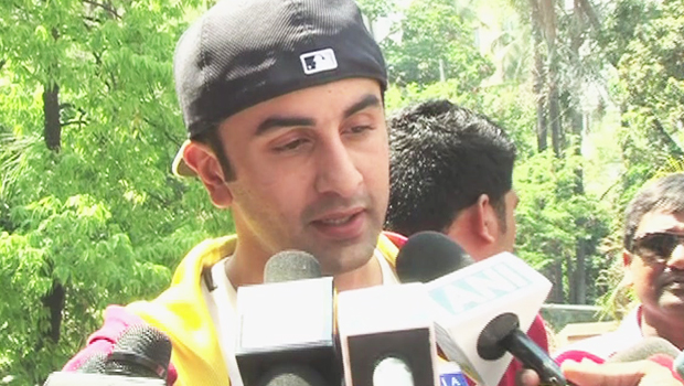Ranbir Kapoor Votes For Lok Sabha Elections 2014