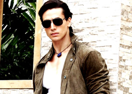 Tiger Shroff is the new face of Archies cards