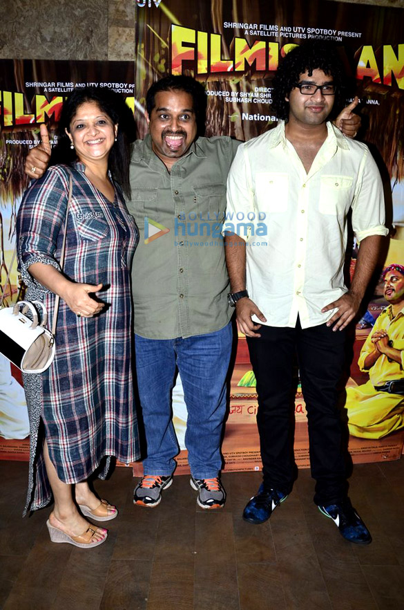 celebs grace the special screening of filmistaan 17
