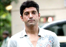 Farhan Akhtar promotes Titan Xylys’ 25th Hour