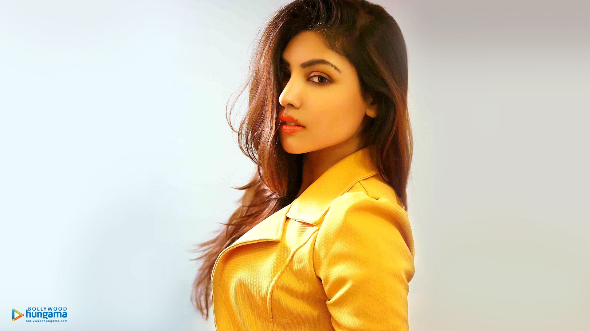 Komal Jha Komal Jha