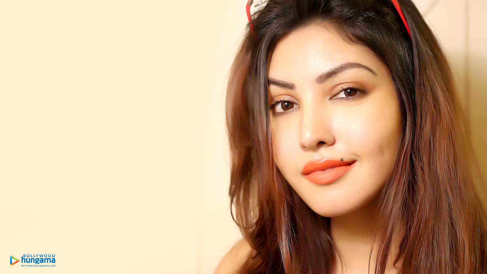 Komal Jha Komal Jha
