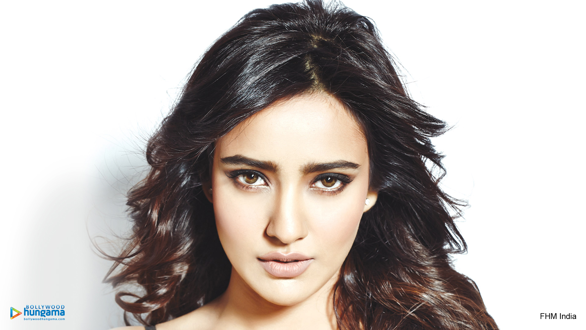 neha sharma 2022 wallpaper