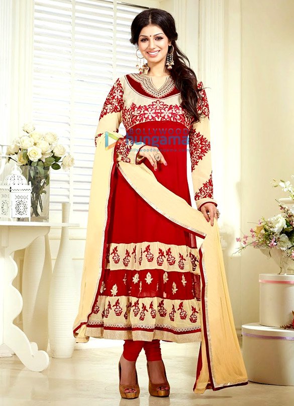 ayesha takia azmi 51