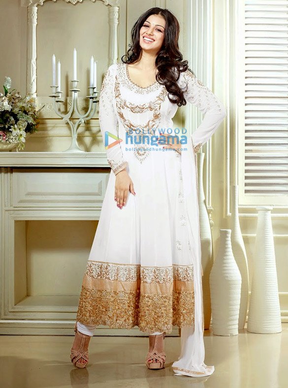 ayesha takia azmi 58