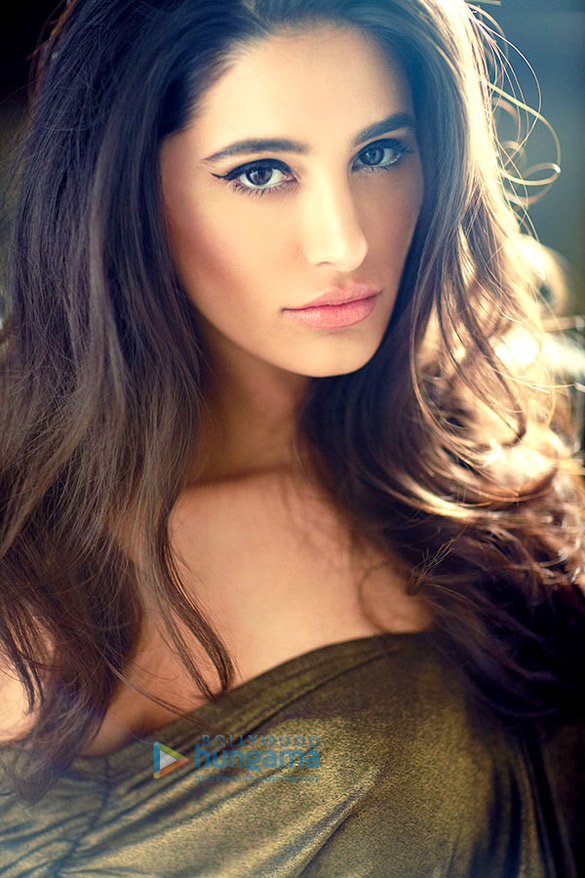 nargis fakhri 71