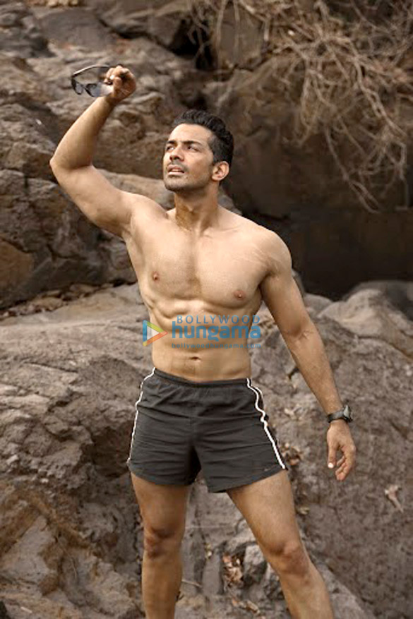 abhinav shukla 13