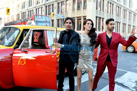 salman khan graces the red carpet premiere of dr cabbie 10