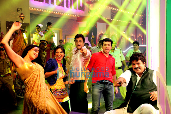 ekkees toppon ki salaami 46
