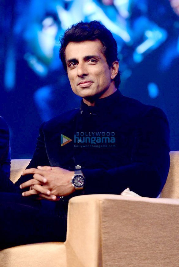 audio release of happy new year 21