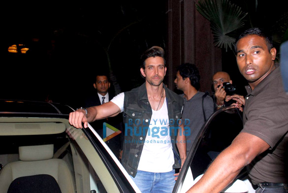 hrithik roshan katrina kaif unveil pantaloon bang bang collection 12