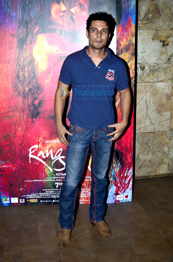 special screening of rang rasiya colors of passion at lightbox 3