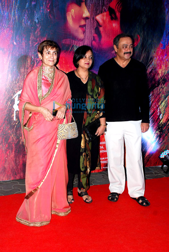 premiere of rang rasiya colors of passion at cinemax 8