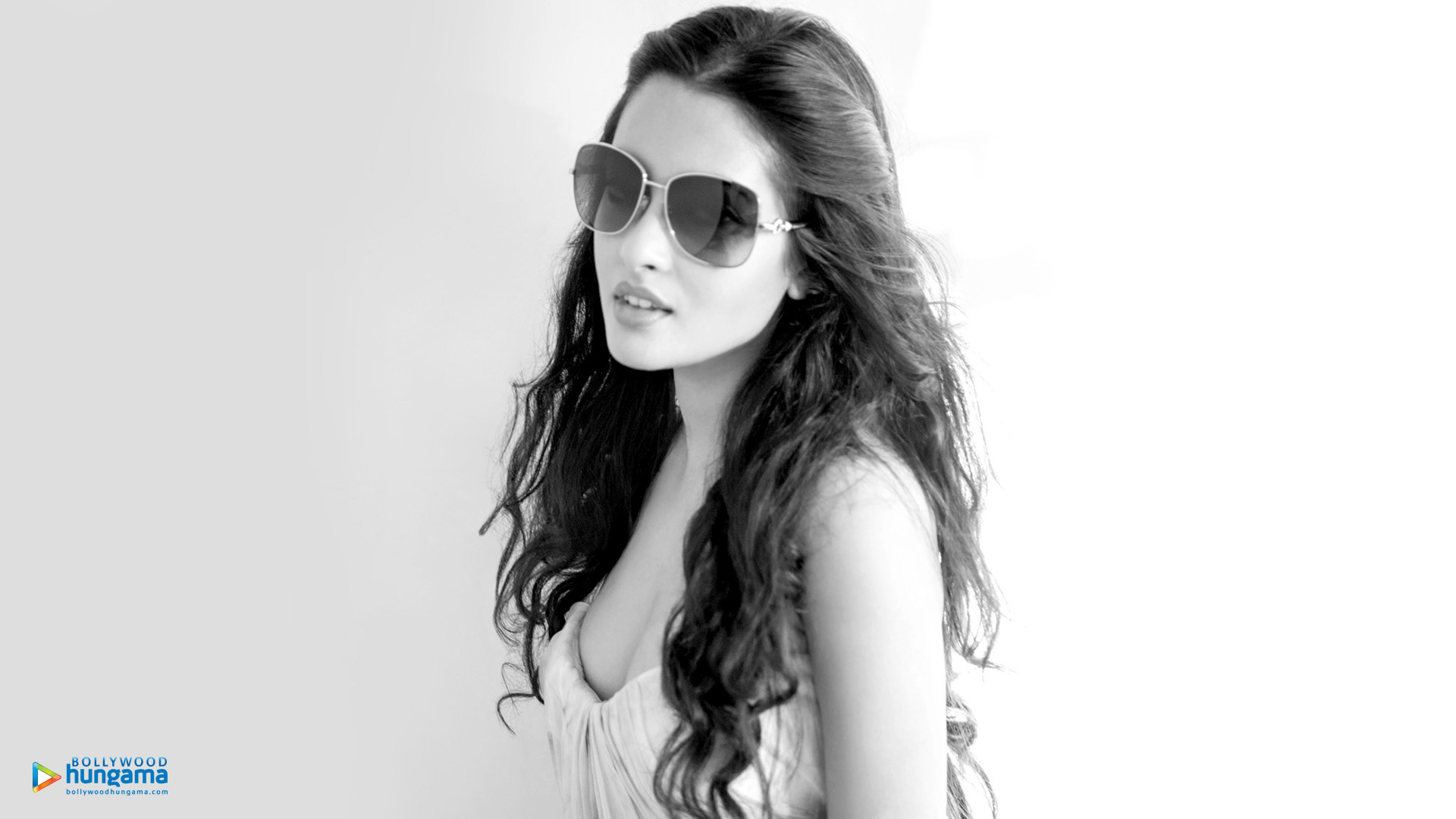 Riya Sen Riya Sen