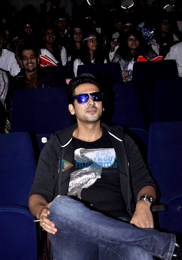 zayed khan promotes sharafat gayi tel lene 5