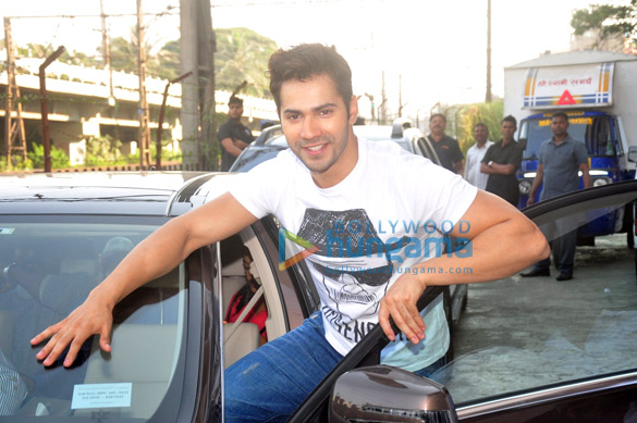 varun dhawan promotes badlapur 7
