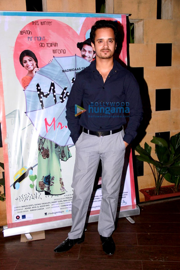 cast of main aur mr riight parties at levo 5