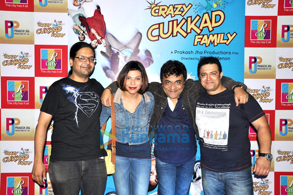musical promotion of crazy kukkad family at r city mall 3