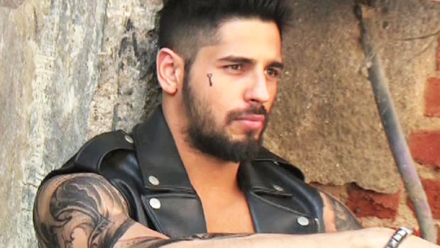 Making Of Sidharth Malhotra’s Photoshoot For Dabboo Ratnani’s 2015 Calendar
