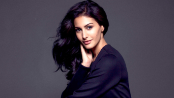 Celebrity Wallpapers Of The Amyra Dastur