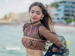 Celebrity wallpaper of Anushka Sen