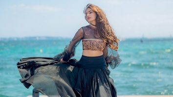 Celebrity wallpaper of Anushka Sen