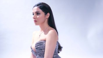 Celebrity wallpaper of Divya Khossla